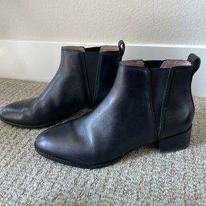 Madewell Chelsea boot